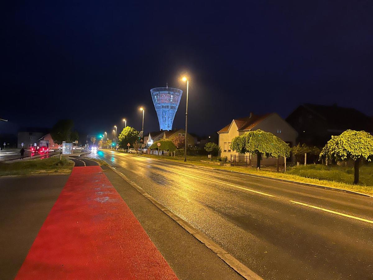 Maestro - Rooms & Restaurant Vukovar Luaran gambar