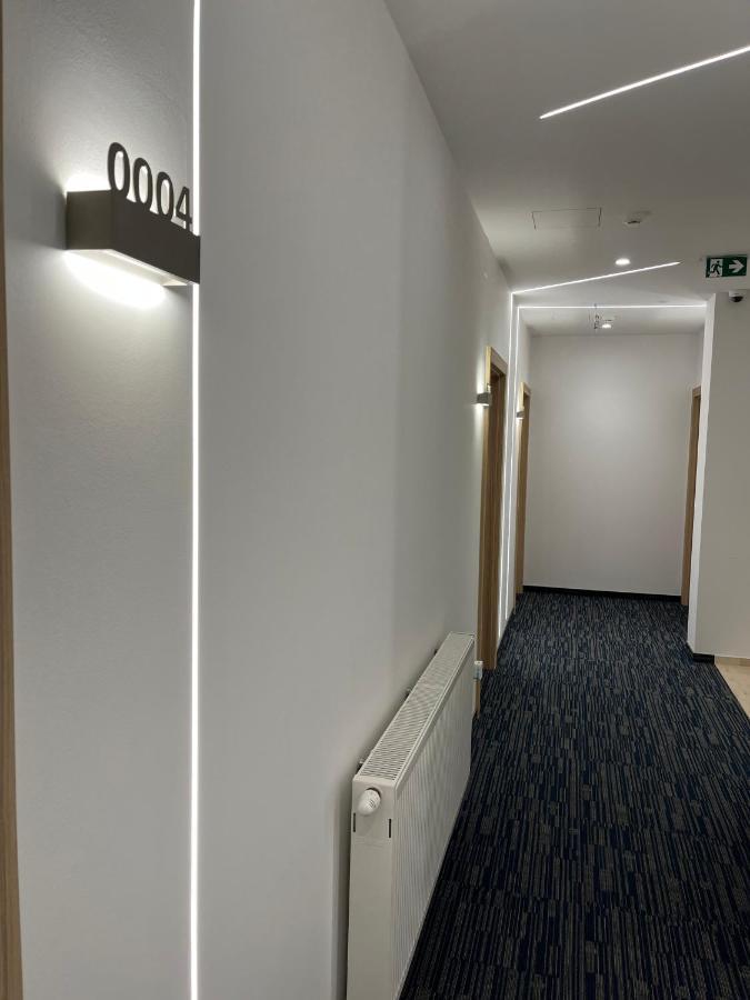 Maestro - Rooms & Restaurant Vukovar Luaran gambar