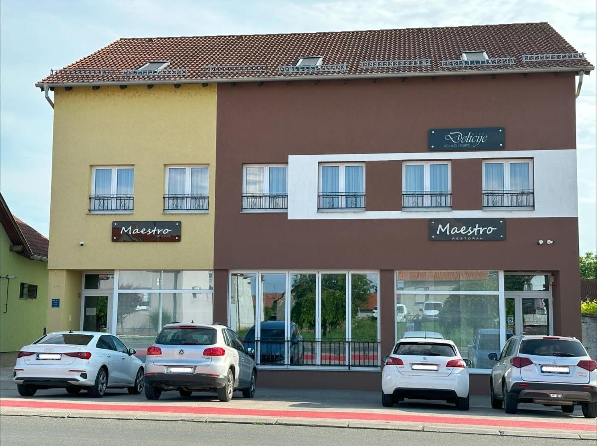 Maestro - Rooms & Restaurant Vukovar Luaran gambar